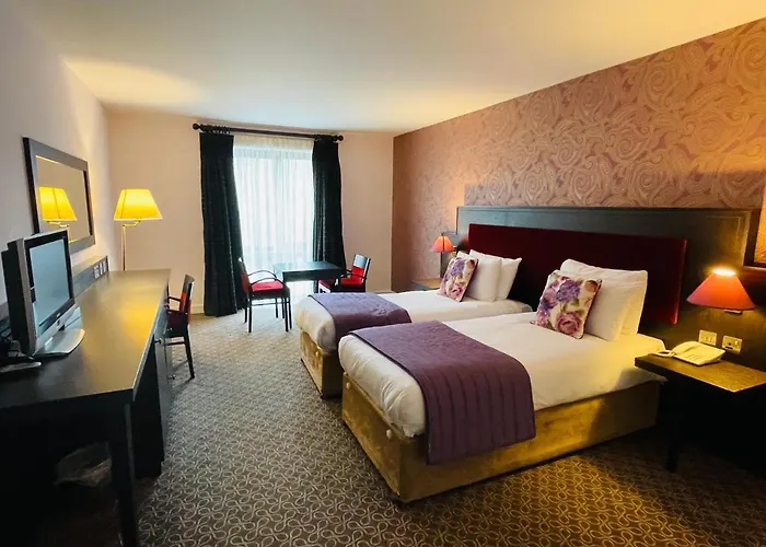 Burren Atlantic Hotel & Holiday Cottages