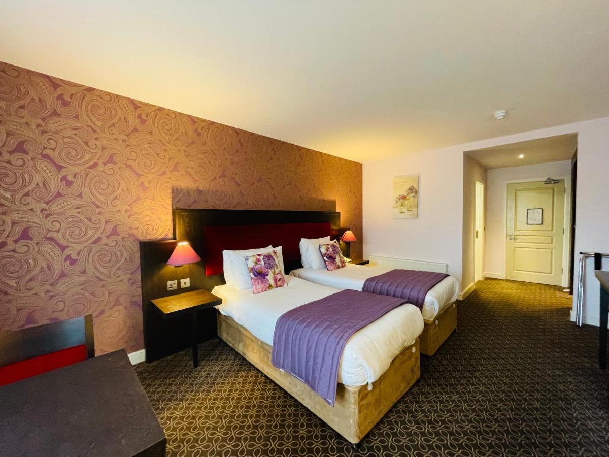 Burren Atlantic & Hotel